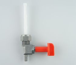 RUBINETTO BENZINA CON POMELLO M16X1