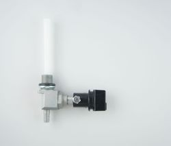 M12X1 VERTICAL FUEL TAP